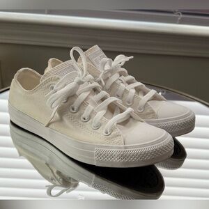 Converse Chuck Taylor White Low-Top Sneakers